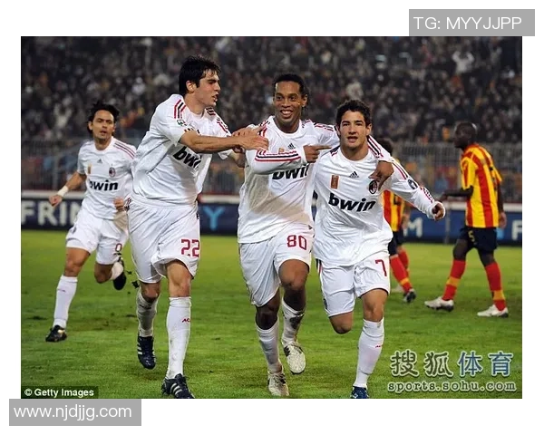 国王杯精彩对决AC米兰逆转阿森纳全场沸腾赛后点评回顾 国王杯精彩对决AC米兰逆转阿森纳全场沸腾赛后点评回顾