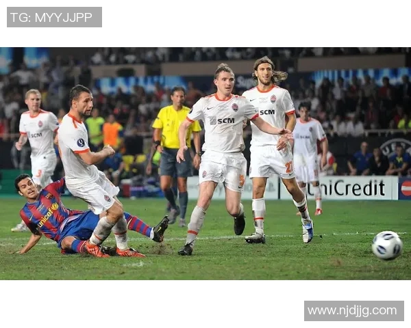 欧联杯激战巴萨与尤文图斯平局点球大战瞬间点燃全场激情