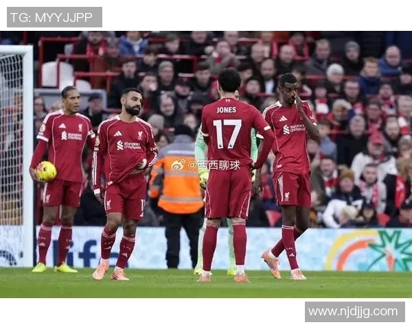 英超经典对决：利物浦大胜本菲卡引发全场震撼回忆历史冷门瞬间