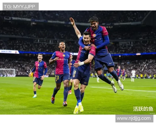 西甲历史冷门多特蒙德狂胜巴萨五球红牌事件引发全场热议 西甲历史冷门多特蒙德狂胜巴萨五球红牌事件引发全场热议