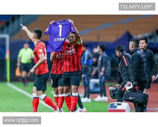 中超热刺大胜拜仁点球大战引发全场狂欢转会传闻再起