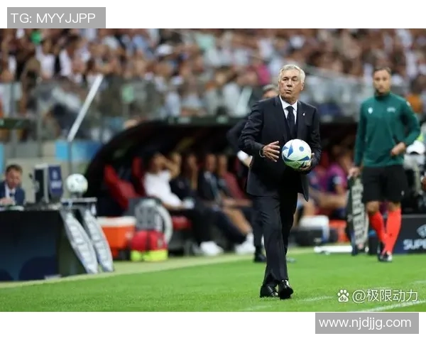 国王杯惊现冷门拜仁与里昂激战成平局转会风波引发热议